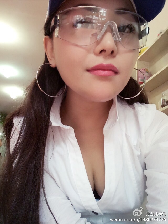 DDY第14期嫩模心系禪BB微博私照全收集